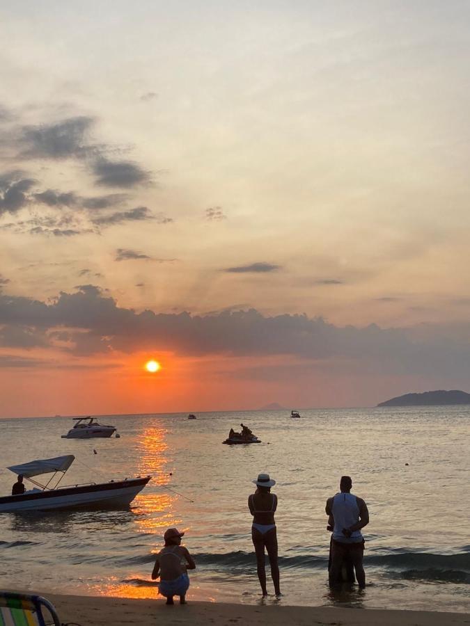 Quarto aconchegante em Ilhabela Praia Curral Pé na areia Até 4 pessoas AvJosé Pacheco do Nascimento nº 7682 Esterno foto