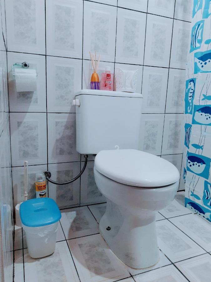 Quarto aconchegante em Ilhabela Praia Curral Pé na areia Até 4 pessoas AvJosé Pacheco do Nascimento nº 7682 Esterno foto