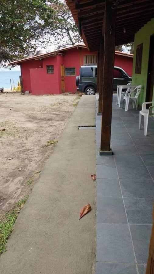 Quarto aconchegante em Ilhabela Praia Curral Pé na areia Até 4 pessoas AvJosé Pacheco do Nascimento nº 7682 Esterno foto