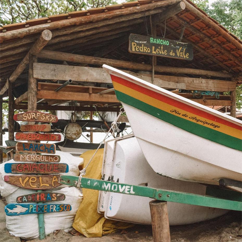 Quarto aconchegante em Ilhabela Praia Curral Pé na areia Até 4 pessoas AvJosé Pacheco do Nascimento nº 7682 Esterno foto